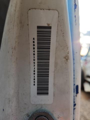 2007 GMC W4 #3290231230