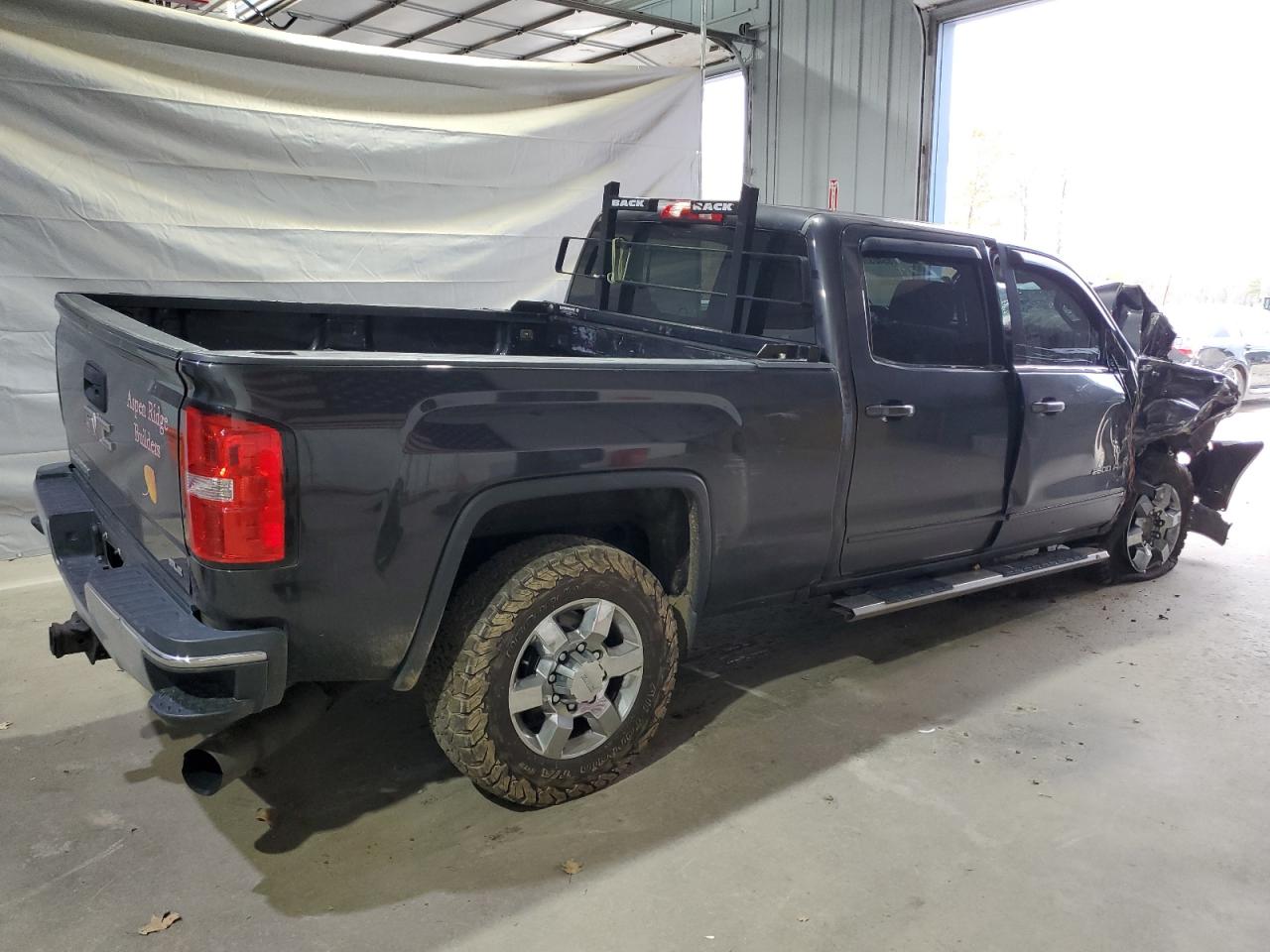 GMC SIERRA K2500 SLE
