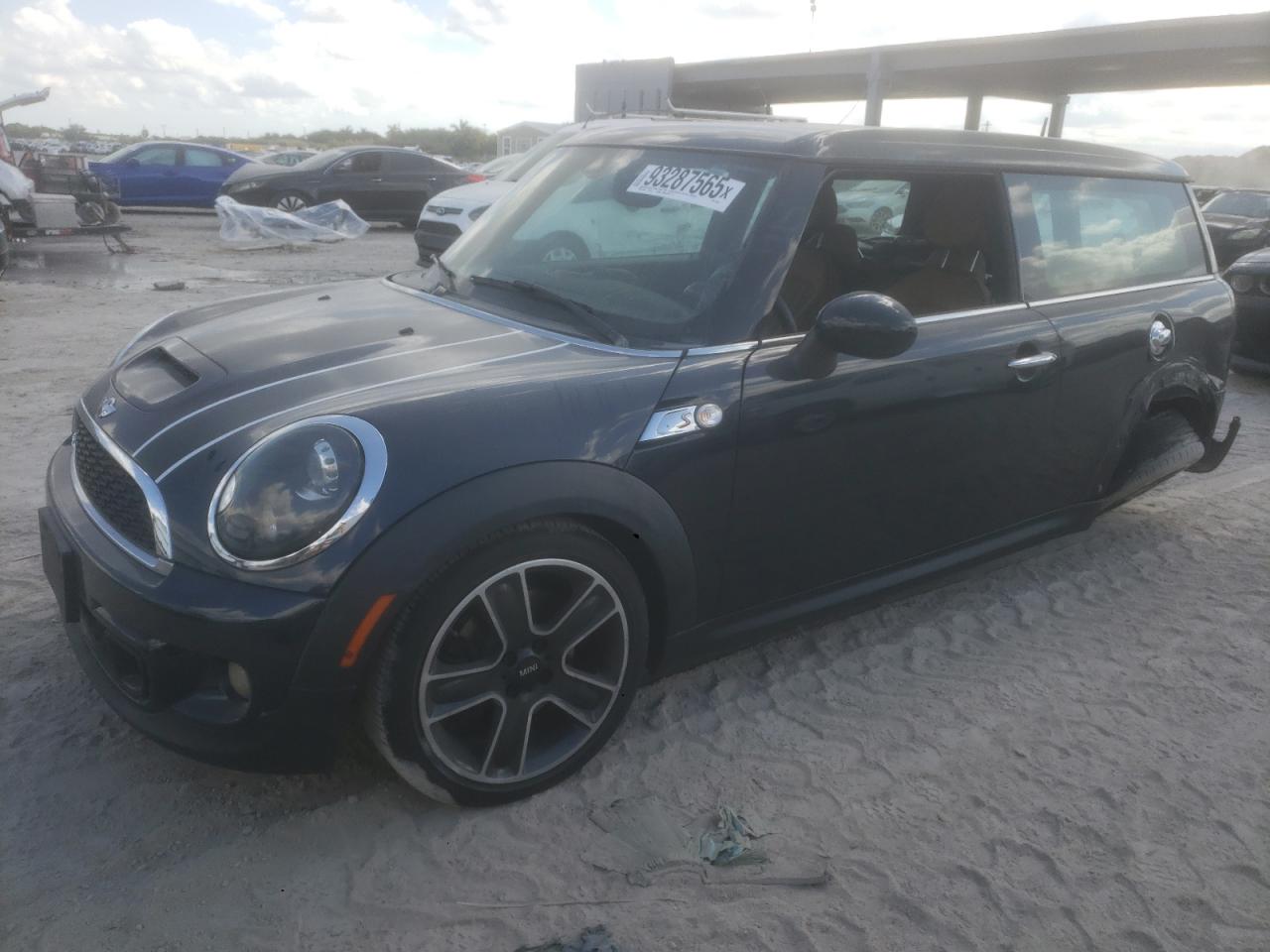 MINI COOPER S CLUBMAN
