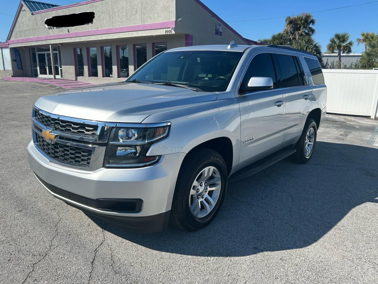 CHEVROLET TAHOE K1500 LT