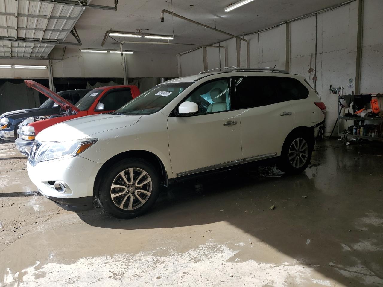 NISSAN PATHFINDER S
