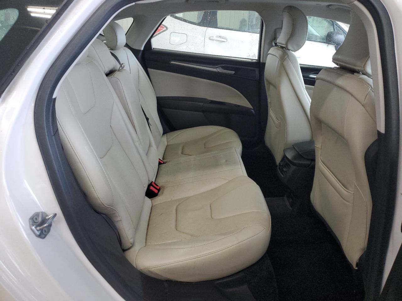 FORD FUSION TITANIUM PHEV