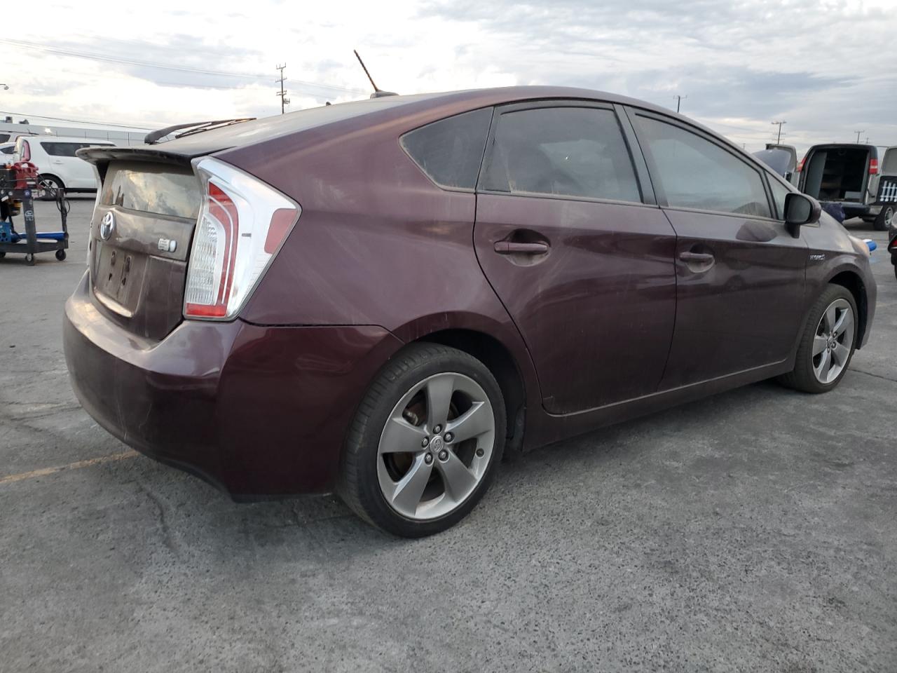TOYOTA PRIUS