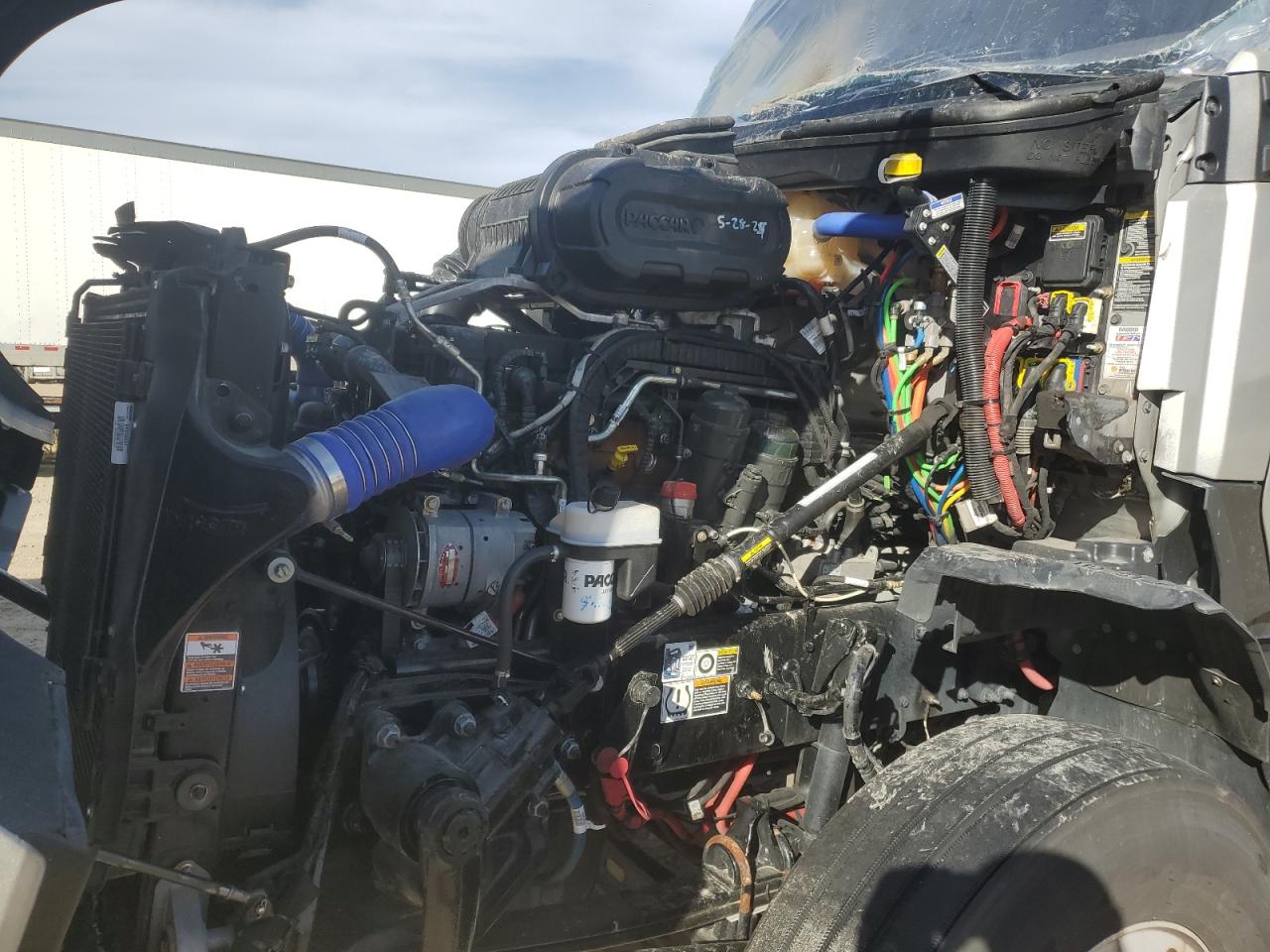 Lot #3292337264 2025 KENWORTH T680