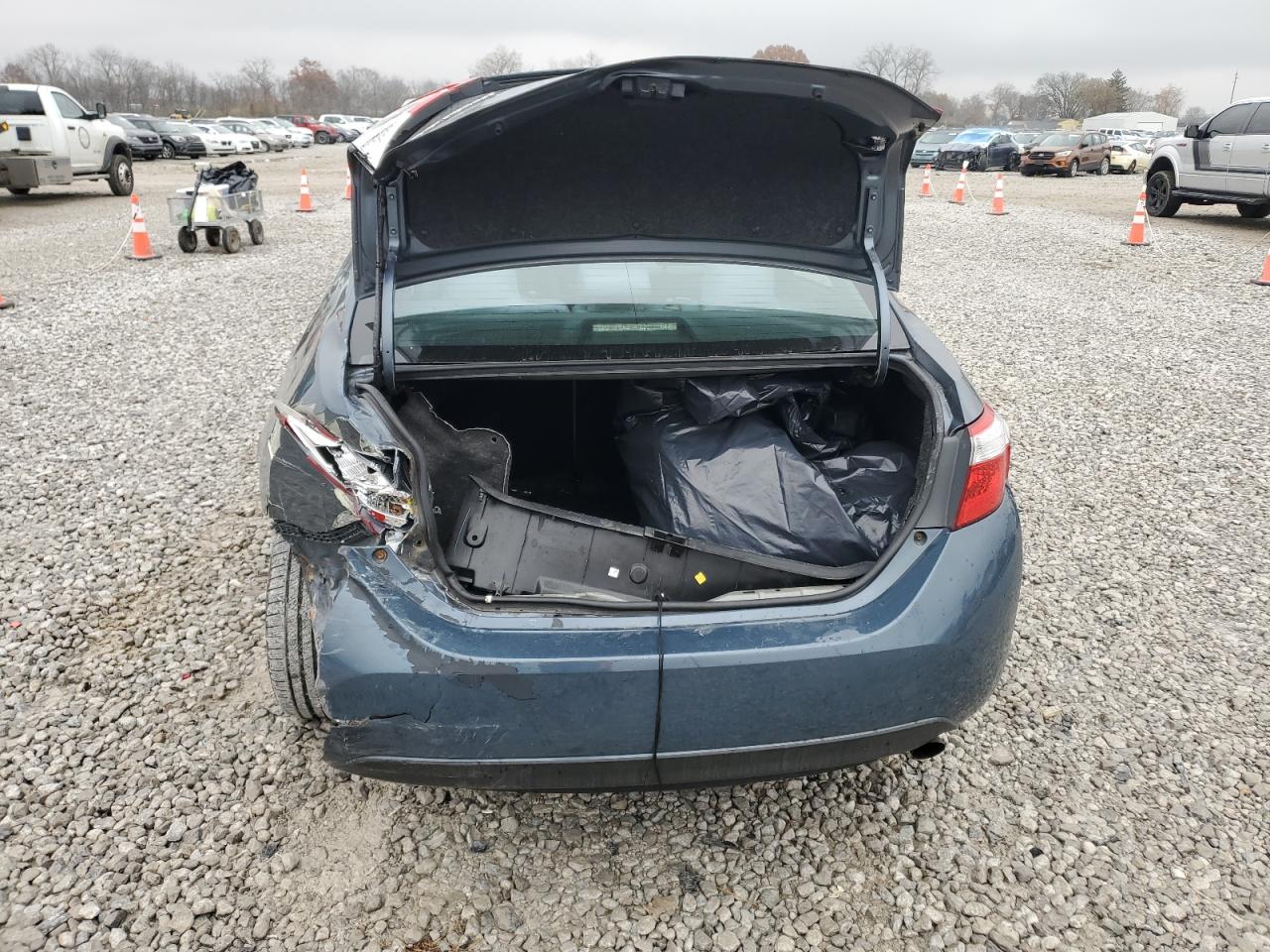 Lot #3317865916 2015 TOYOTA COROLLA L