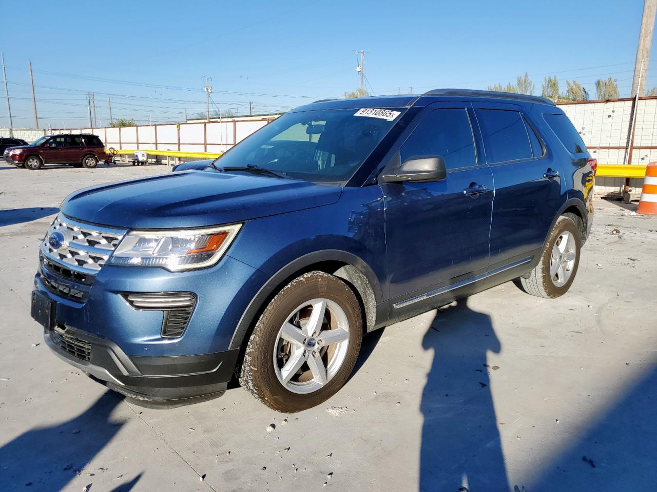 FORD EXPLORER XLT
