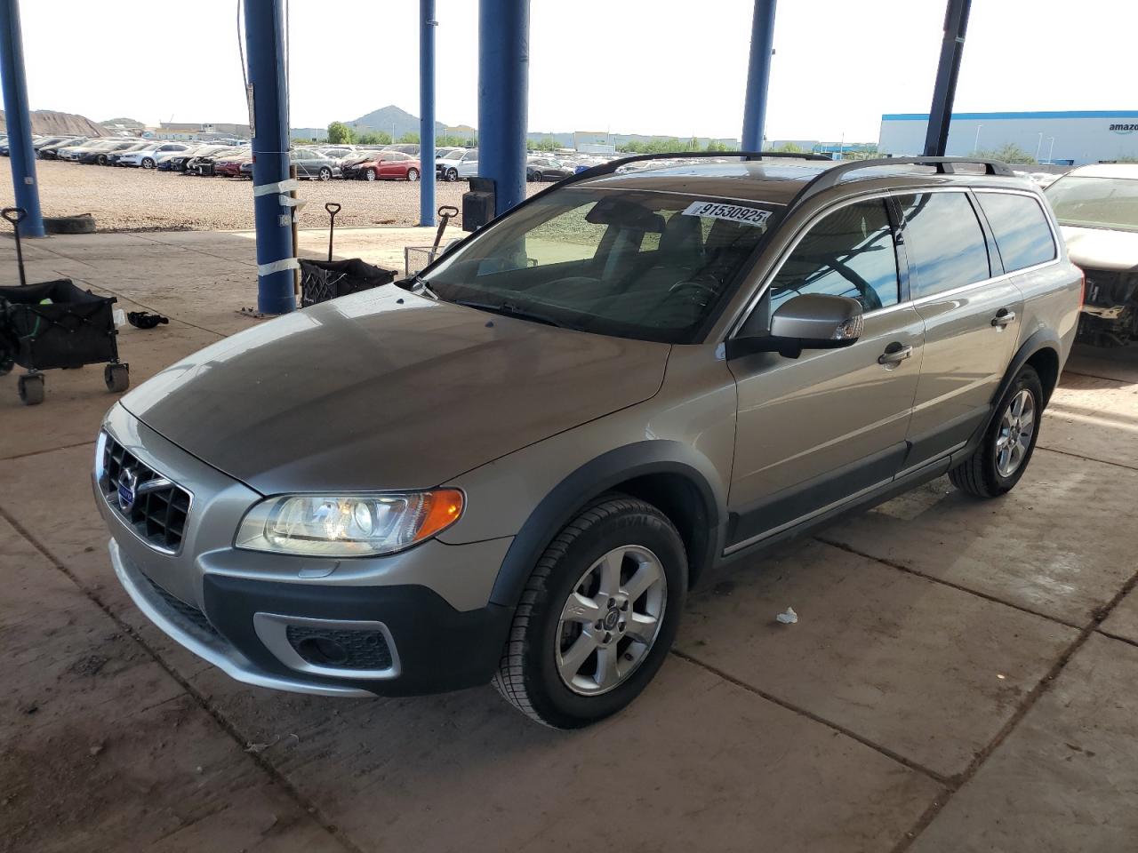 VOLVO XC70 3.2