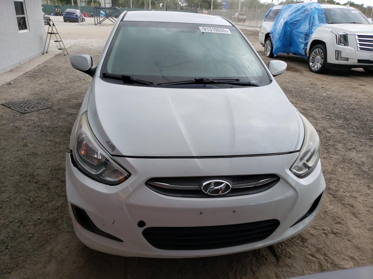 HYUNDAI ACCENT SE
