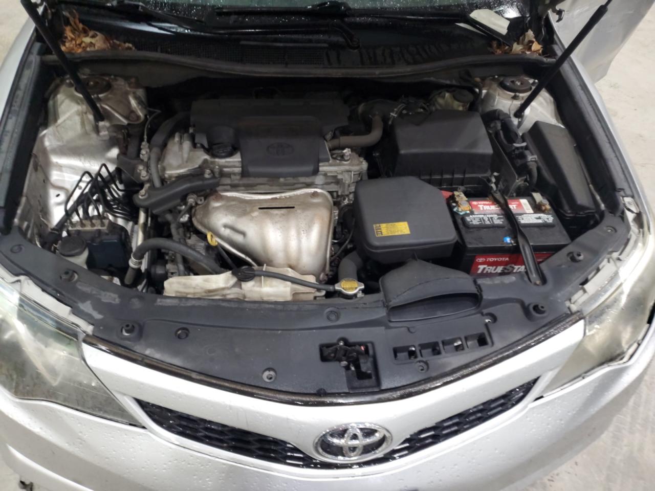 TOYOTA CAMRY L