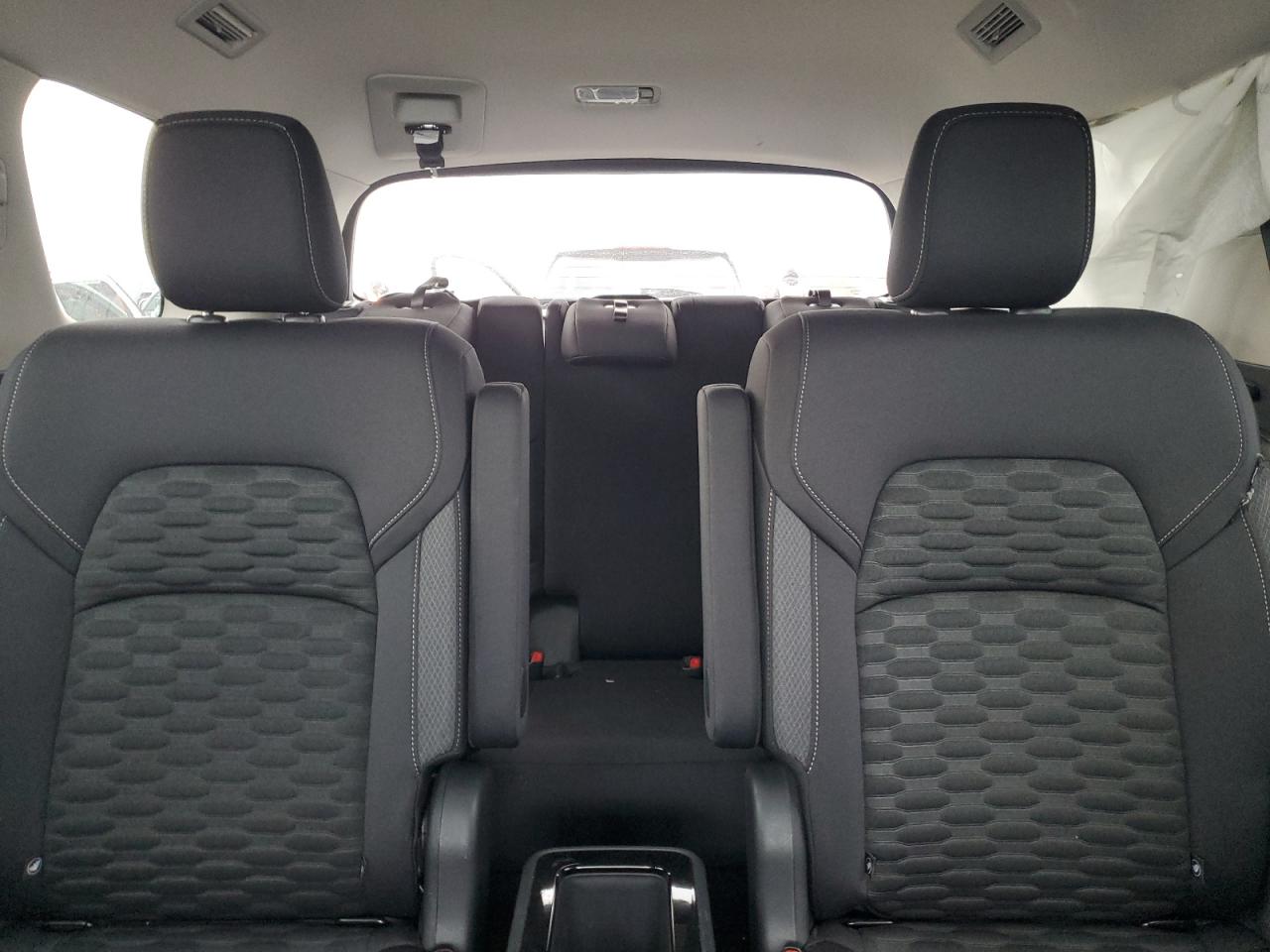 NISSAN PATHFINDER SV