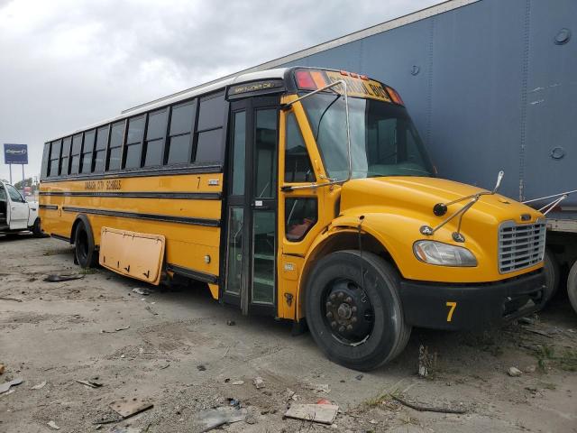 FREIGHTLINER CHASSIS B2