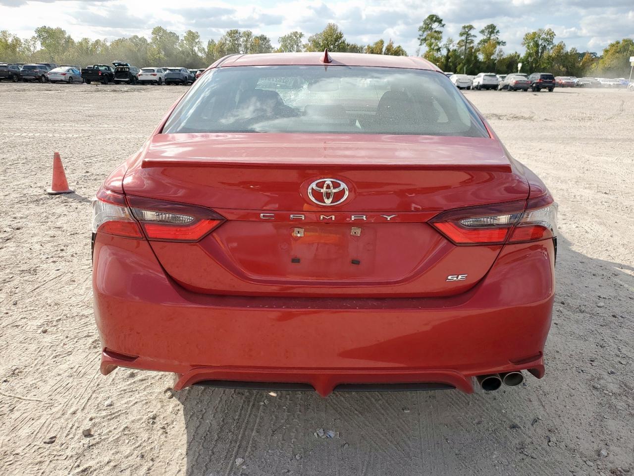 TOYOTA CAMRY SE NIGHT SHADE