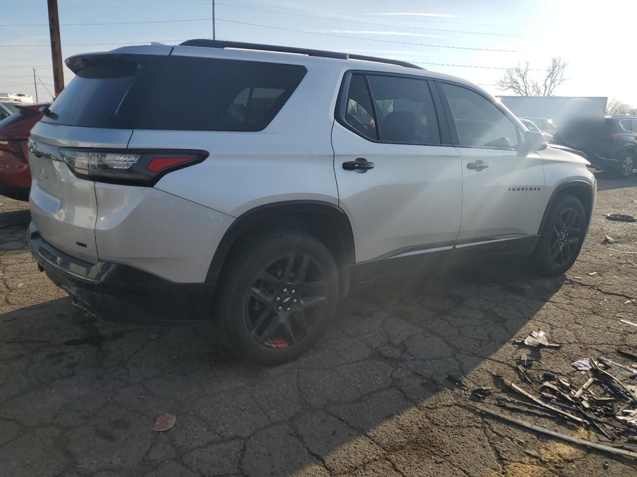 CHEVROLET TRAVERSE PREMIER