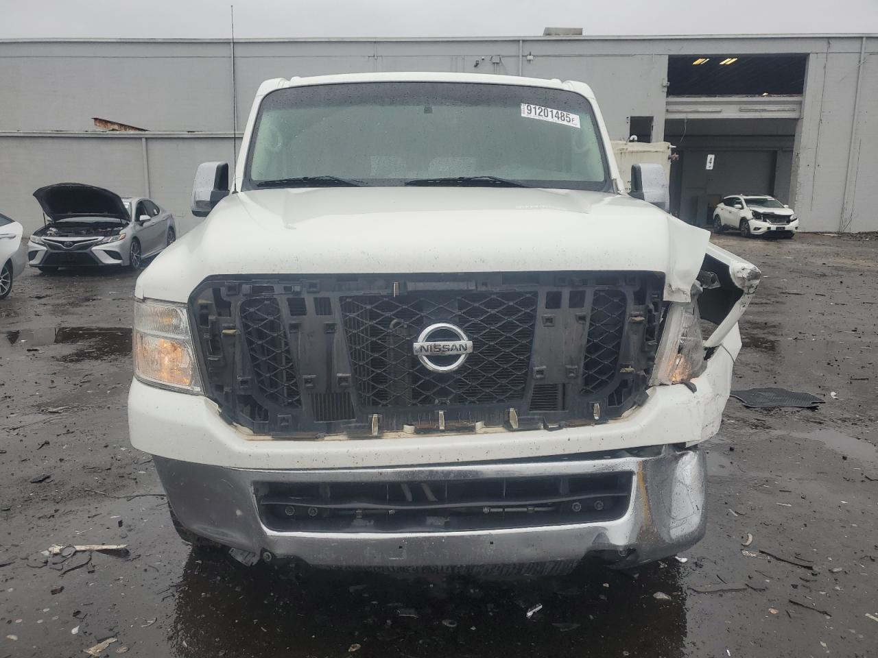 NISSAN NV3500 3500 S
