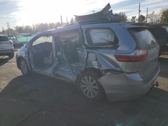 2017 TOYOTA SIENNA XLE #3293844593