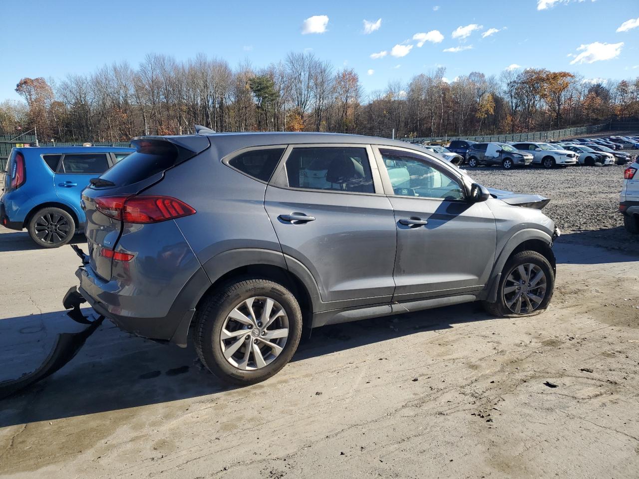 HYUNDAI TUCSON SE