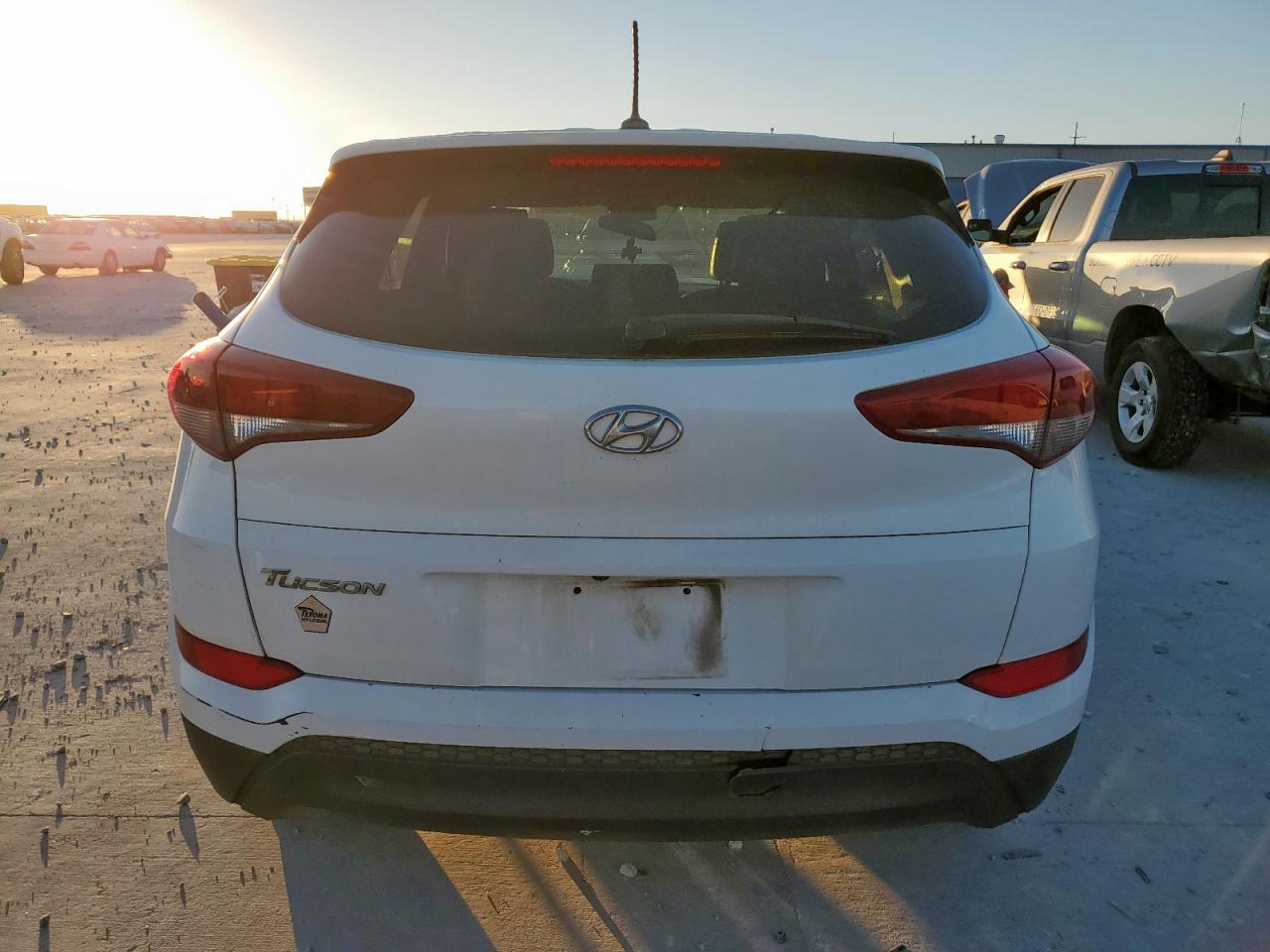 HYUNDAI TUCSON SE