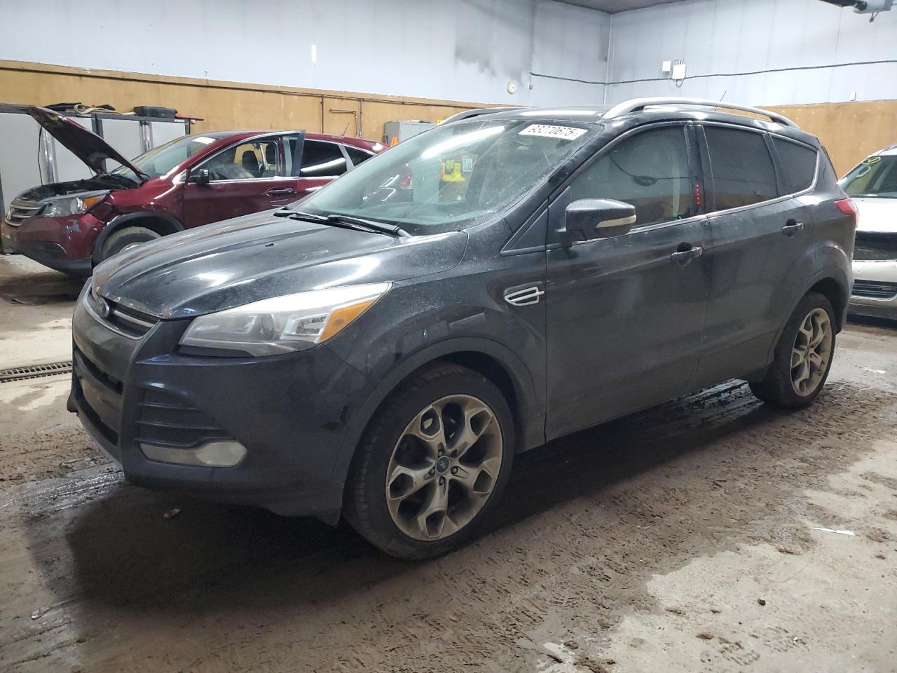 FORD ESCAPE TITANIUM