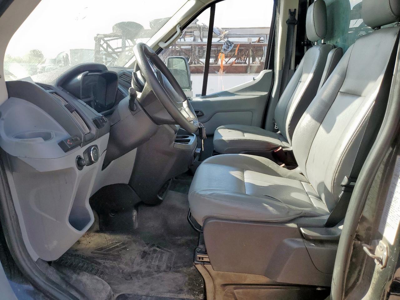 FORD TRANSIT T-350 HD