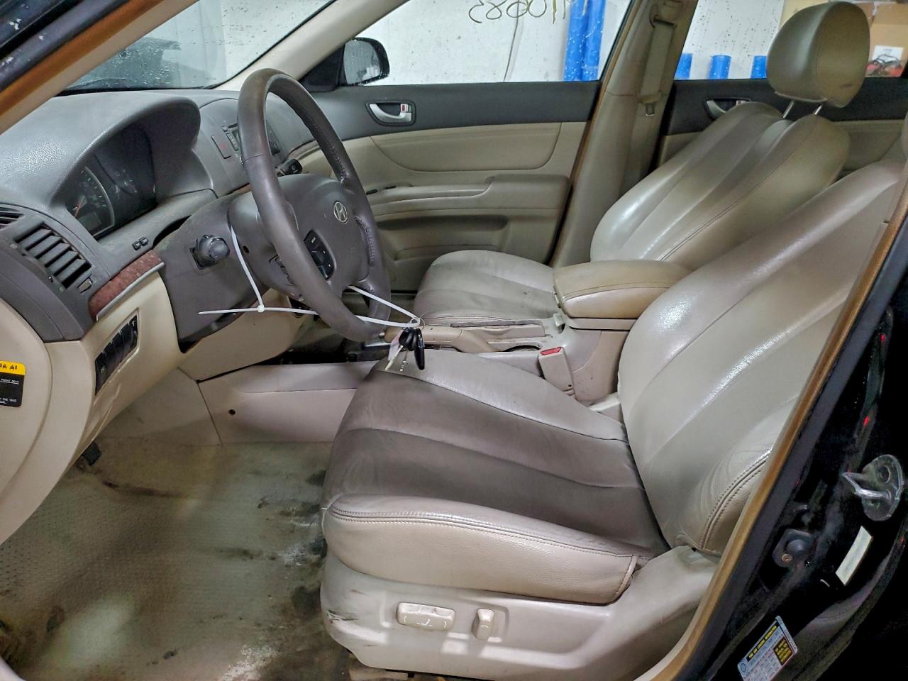 Lot #3297221402 2008 HYUNDAI SONATA SE