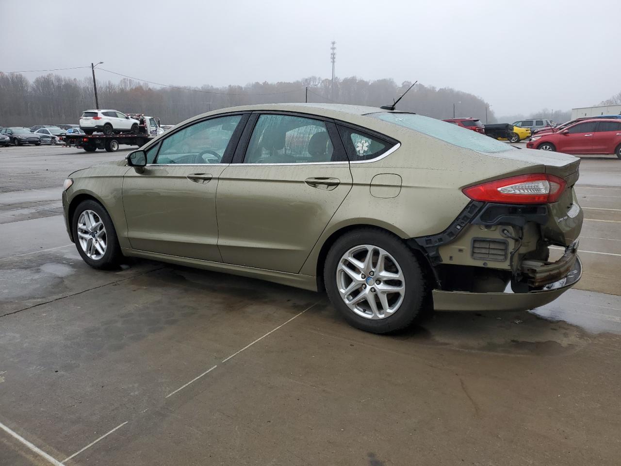 FORD FUSION SE