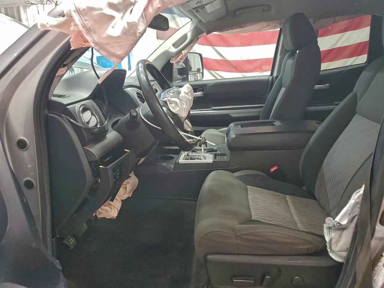 TOYOTA TUNDRA DOUBLE CAB SR