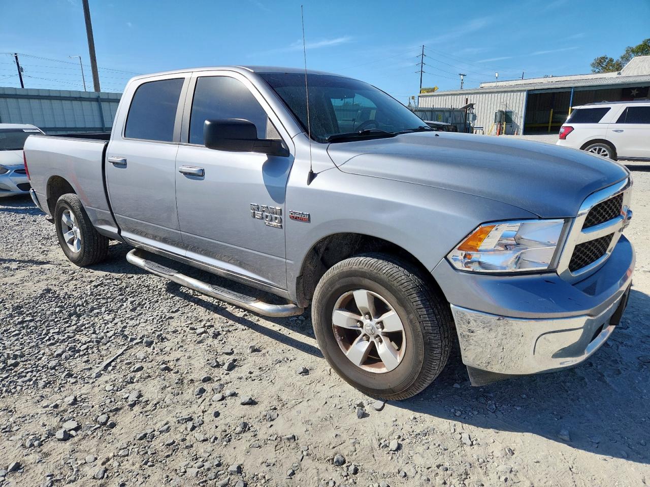 RAM 1500 SLT
