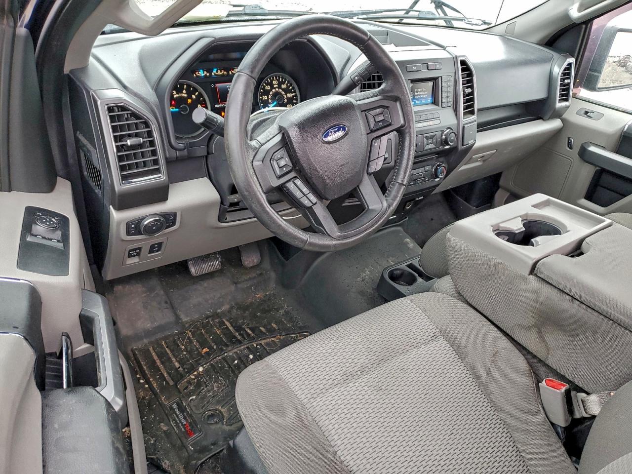 Lot #3301858972 2017 FORD F150