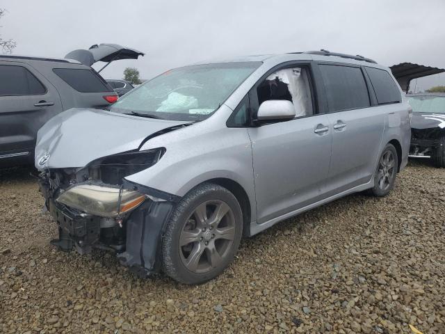 2017 TOYOTA SIENNA SE #3304022618