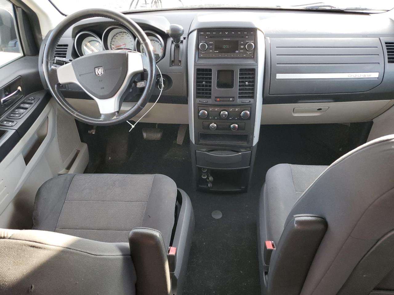 Lot #3285605268 2008 DODGE GRAND CARA