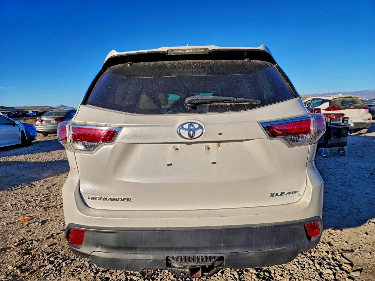 TOYOTA HIGHLANDER XLE