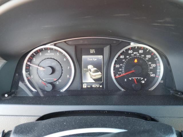 2015 TOYOTA CAMRY LE #3304141501