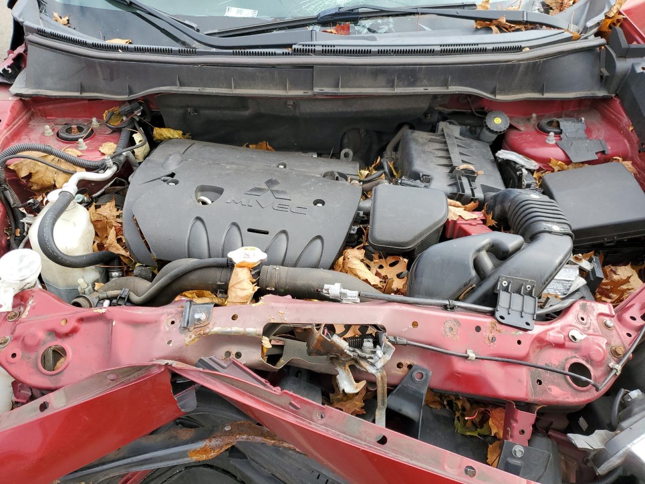 MITSUBISHI OUTLANDER ES