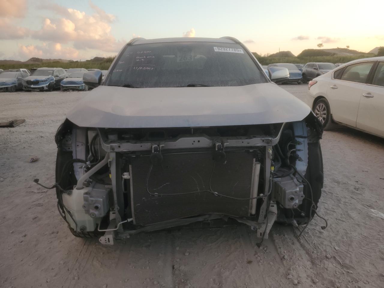 Lot #3301782376 2019 TOYOTA RAV4 XLE P