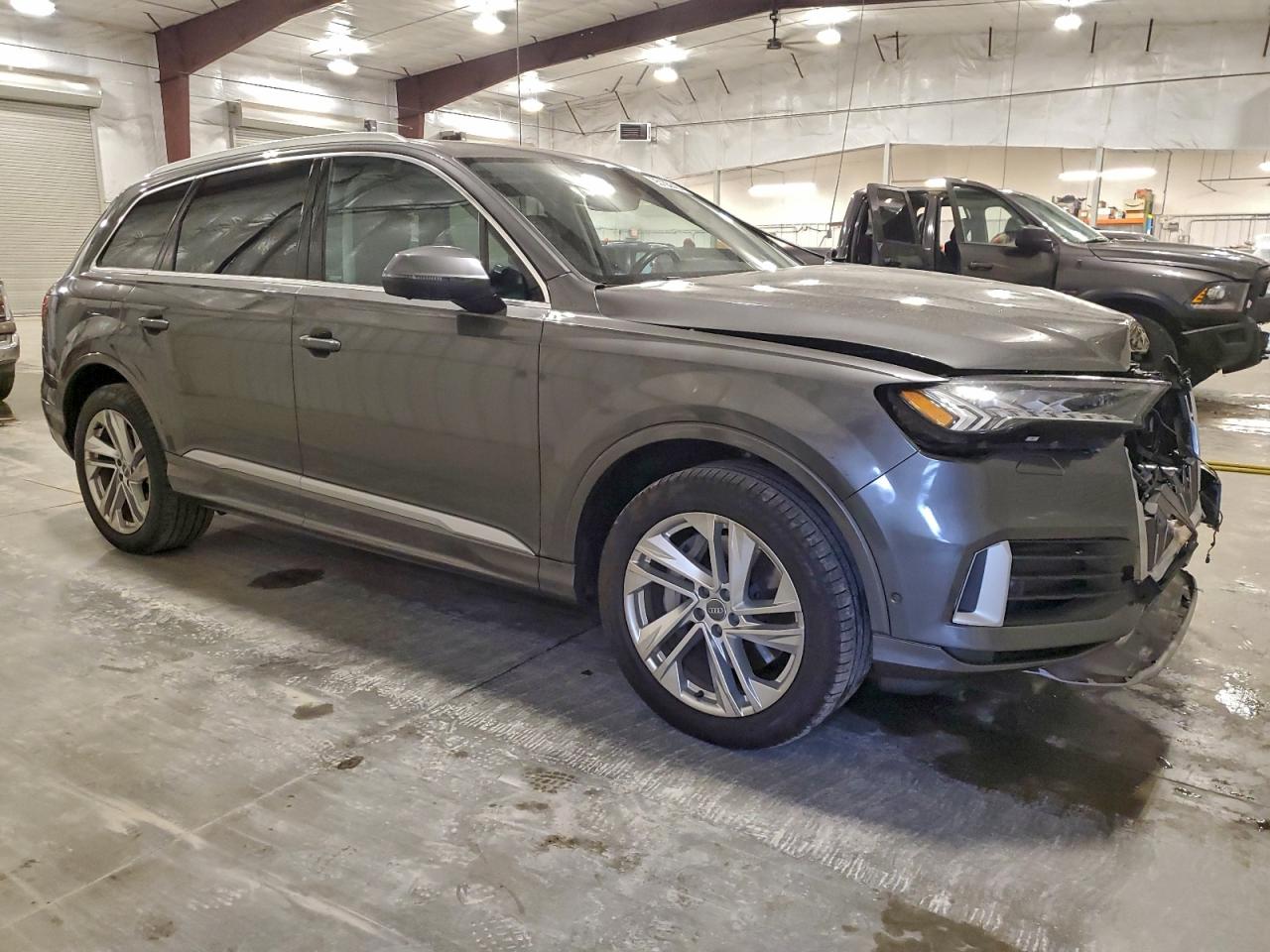 AUDI Q7 PREMIUM PLUS