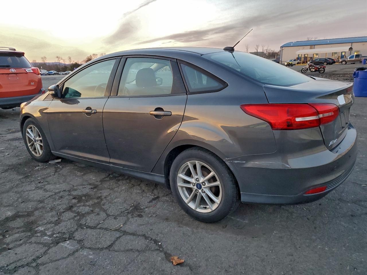 FORD FOCUS SE