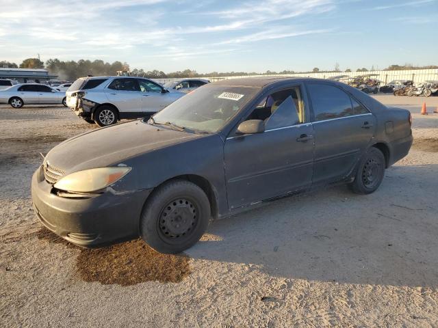 Global Auto Auctions: 2004 TOYOTA CAMRY LE