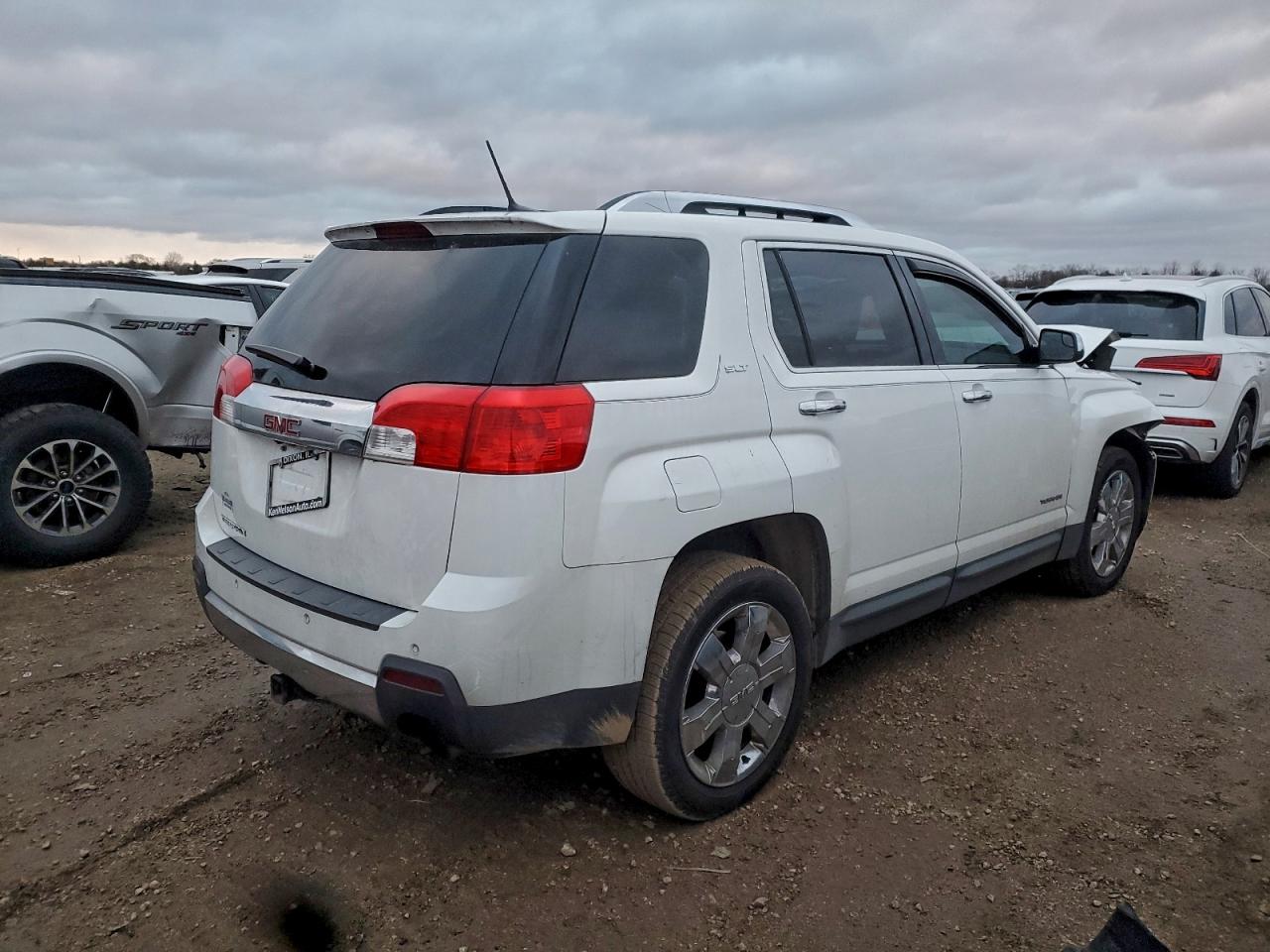GMC TERRAIN SLT