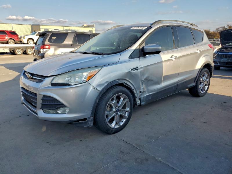 Global Auto Auctions: 2014 FORD ESCAPE SE