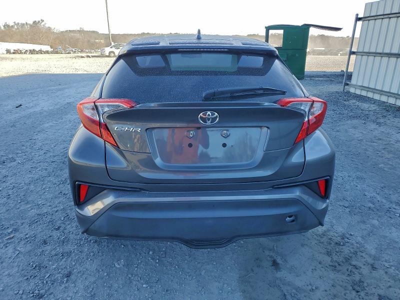 2018 TOYOTA C-HR XLE #3302757349