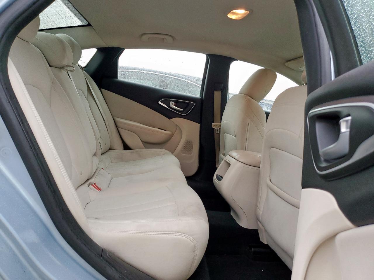 CHRYSLER 200 LIMITED