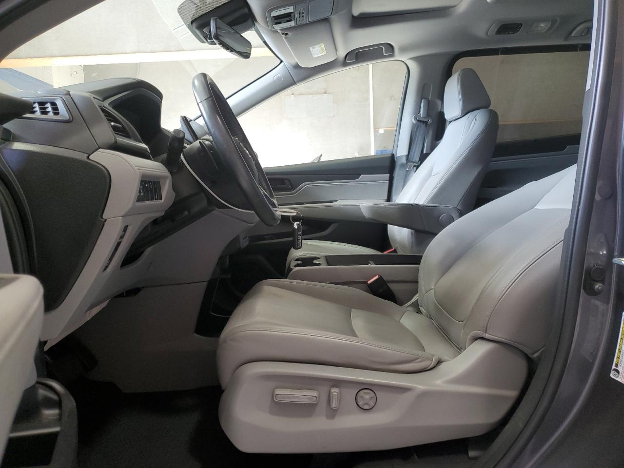 Lot #3304595441 2019 HONDA ODYSSEY EX