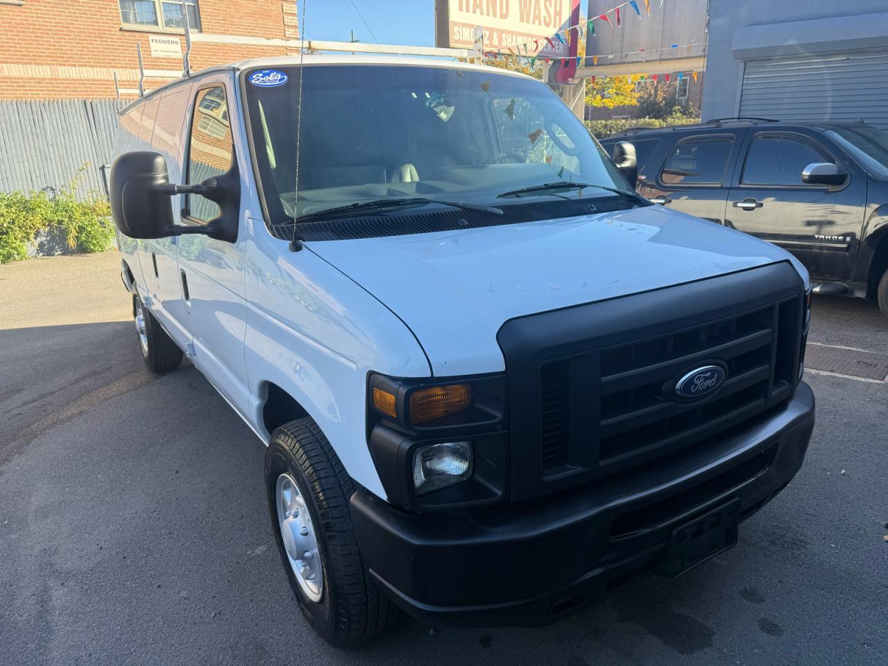 FORD ECONOLINE E250 VAN