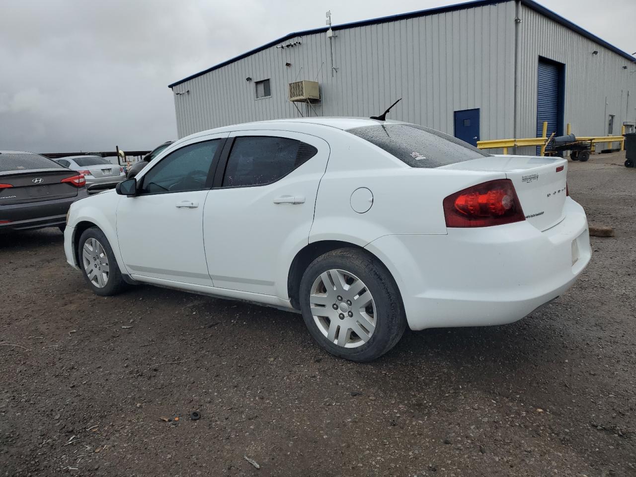 DODGE AVENGER SE