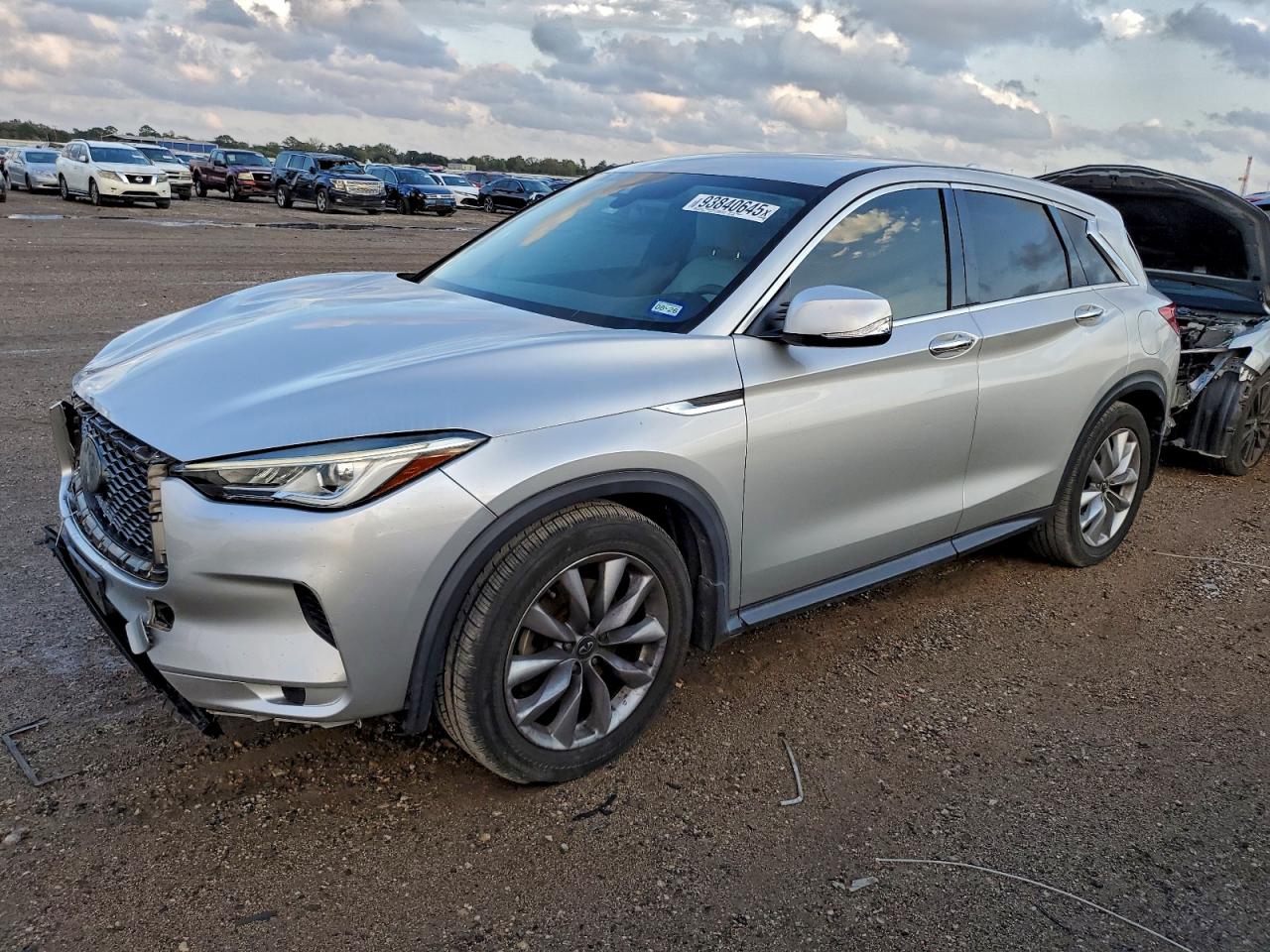 INFINITI QX50 ESSENTIAL