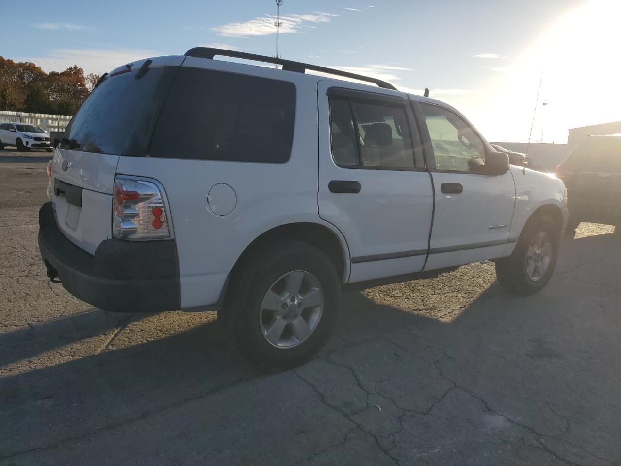 Lot #3291385168 2004 FORD EXPLORER X