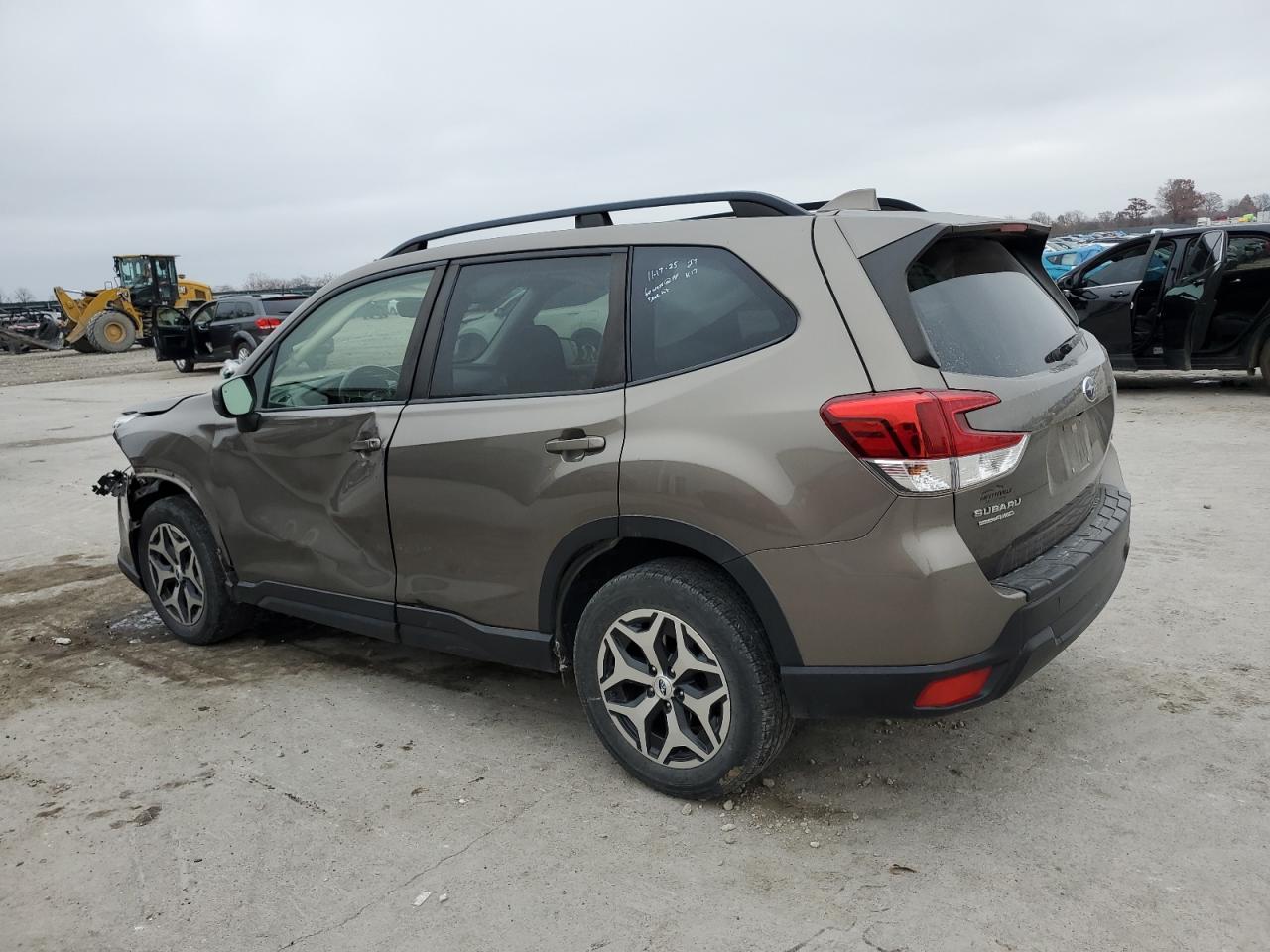 SUBARU FORESTER PREMIUM