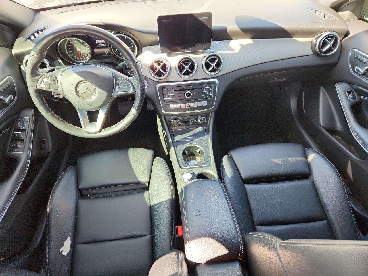 MERCEDES-BENZ GLA-CLASS 250