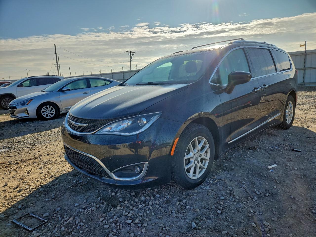 CHRYSLER PACIFICA TOURING L