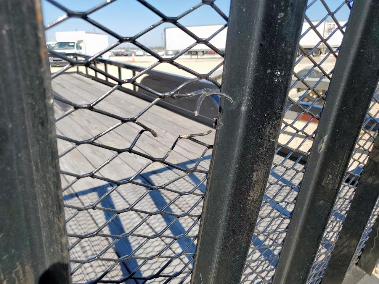 Lot #3286758329 2024 CARRY-ON UNKNOWN